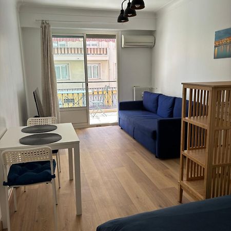 Studio 2 Etoiles A Menton Pour 4 Personnes Extérieur photo